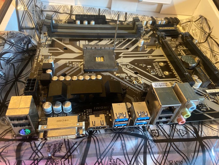 Gigabyte AMD B450M