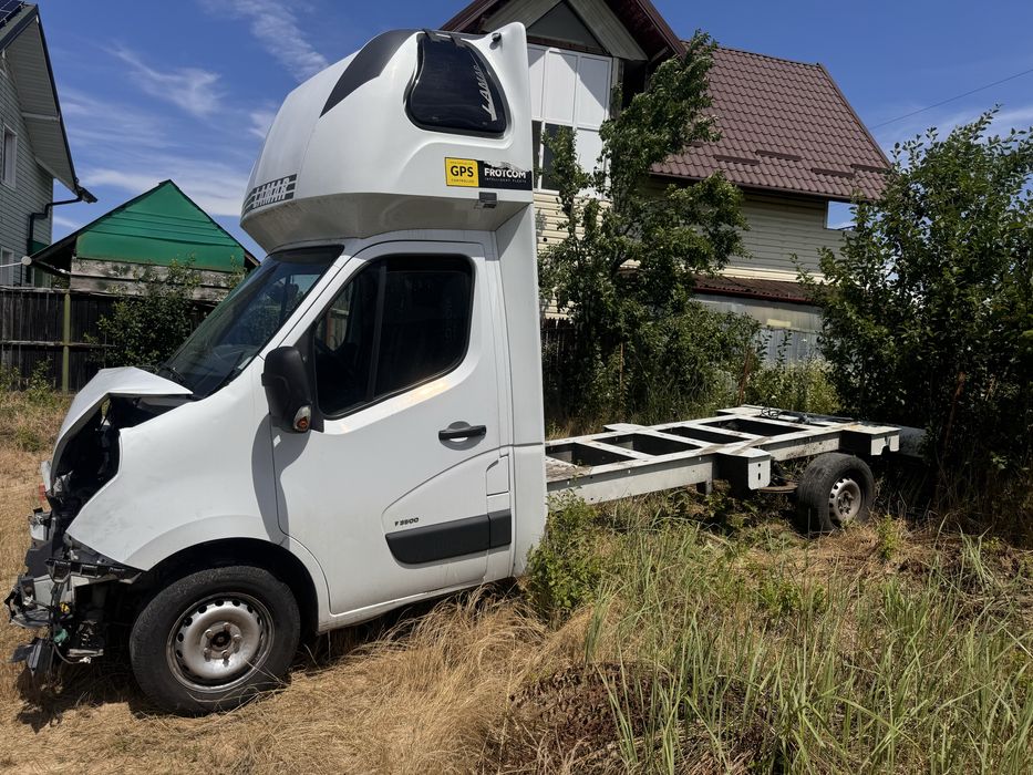 RENAULT Master