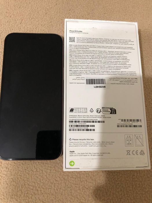 Vand iphone 16 pro max,desert titanium. 256GB