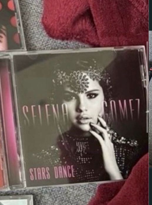 Албум cd selena gomez stars dance и подарък ozone