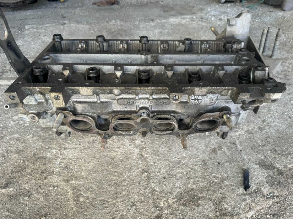 Chiluoasa Ford Focus 1.6 16V