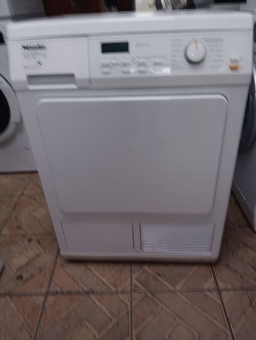 Сушилня с термопомпа Миеле Miele T8967WP Made in Germany 2год.Гаранция