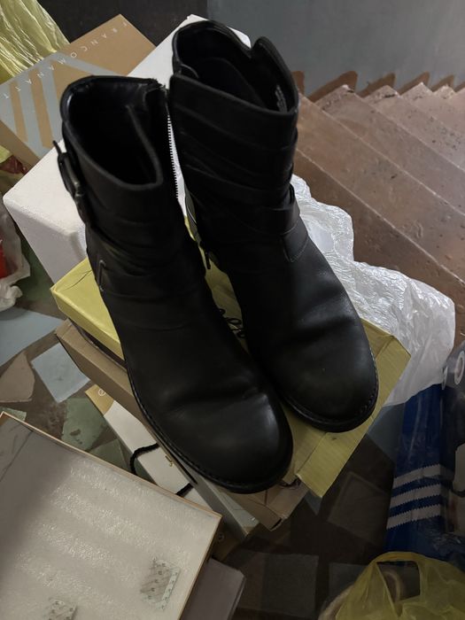 Ботинки кожаные высокие