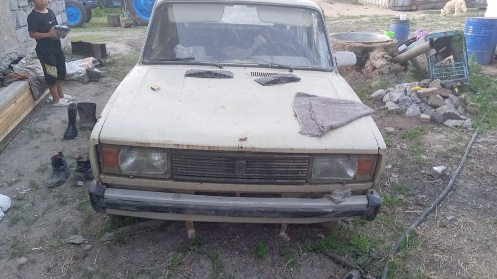 Машина на запчасти