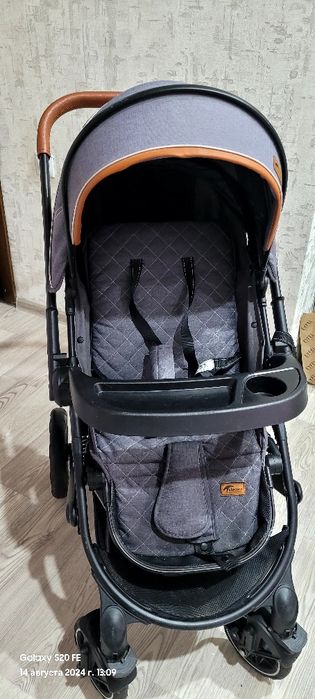 Детская коляска .