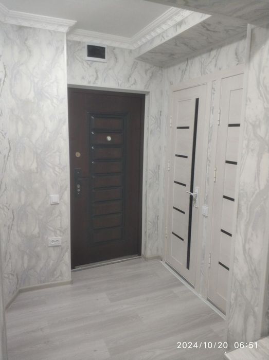 Яаккасарой тум.Кушбеги даха 22уй 6 хонодон 2/2/9уй Опшежета сотилади