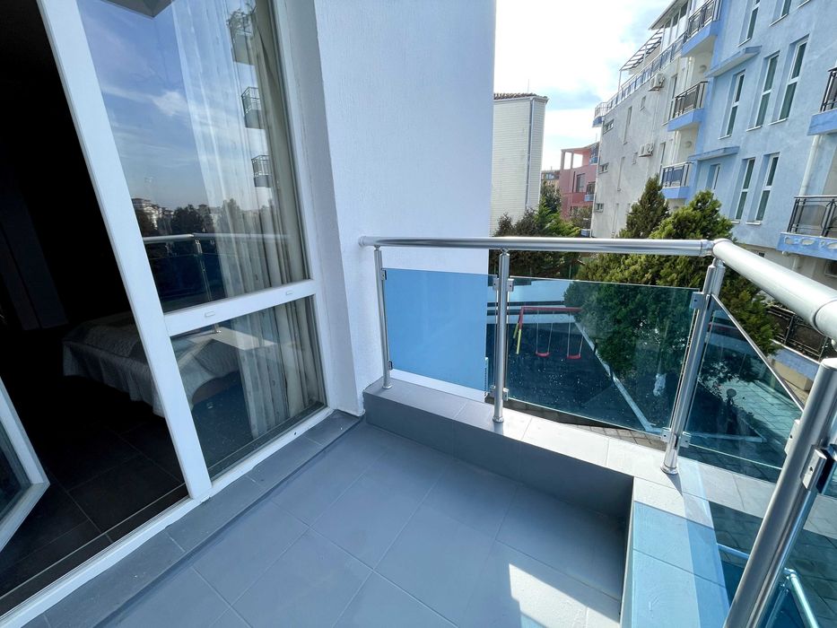Продава се Тристаен апартамент в Несебър - 114 кв.м за 950 €/кв.м - Снимка #10
