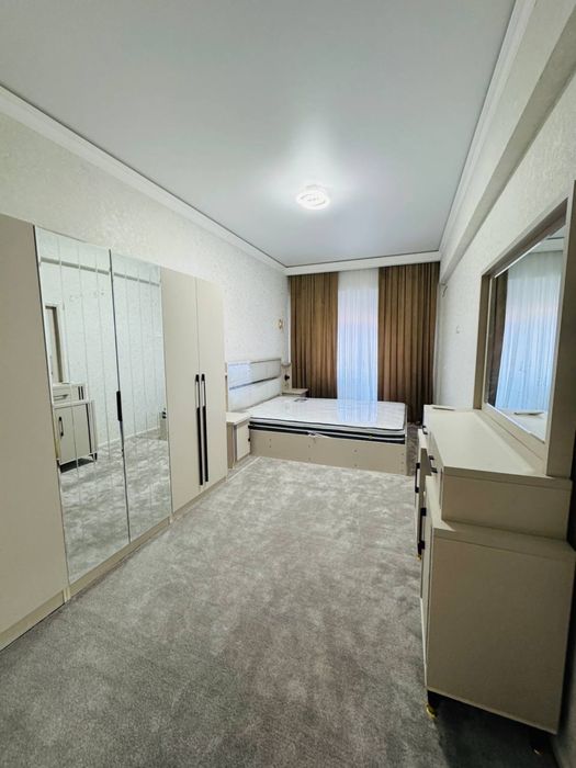 Fargona shaxar centr 2 - maktab yonida