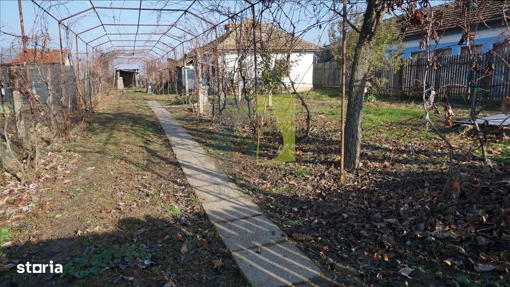 Teren de 2066 mp cu casa in Ghindeni-0% COMISION CUMPARATOR