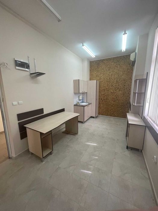 Дава се под наем Офис в Пловдив, Южен - 18 кв.м за 255 € - Снимка #3