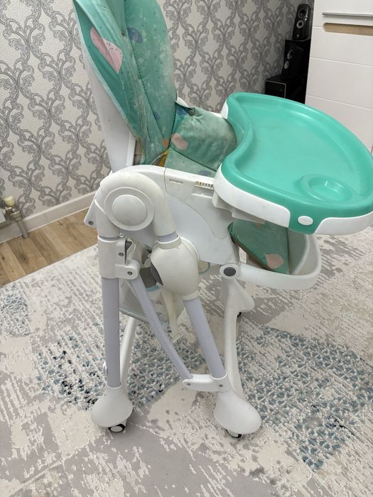 Детская стол  б/у