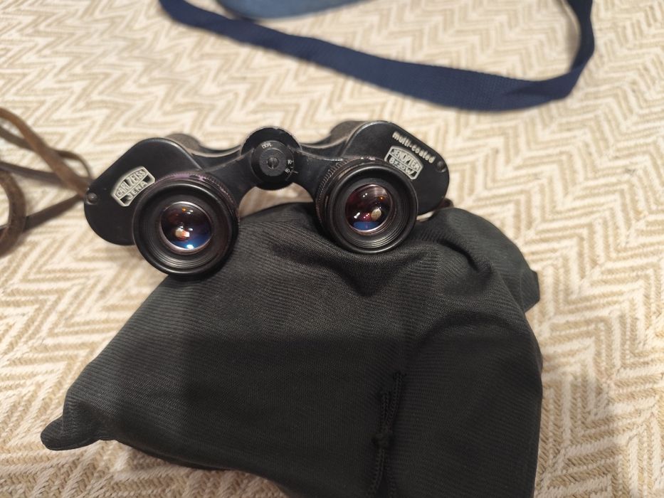 Binoclu Carl zeiss