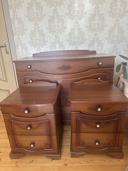 Спальный гарнитур