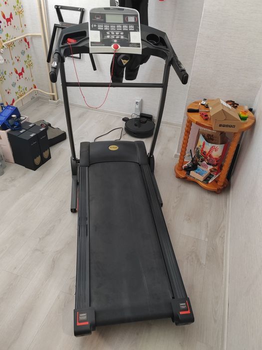 Бягаща пътека за ремонт