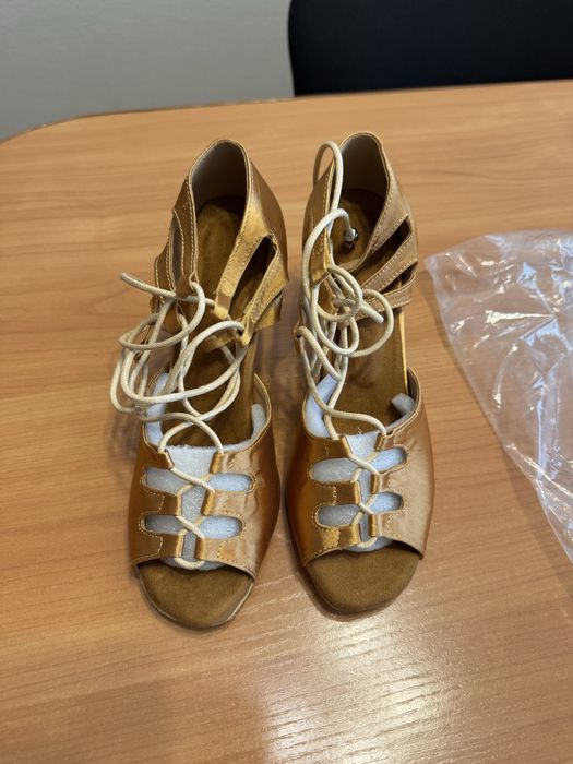 Туфли для танцев