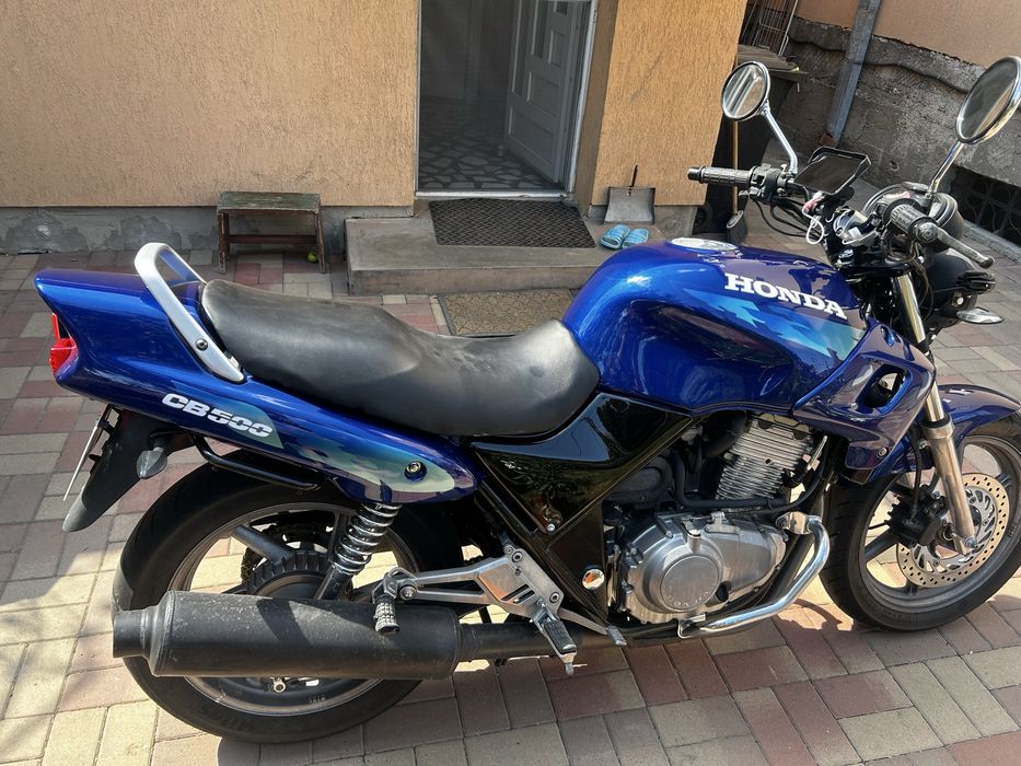 Motocicleta Honda Cb500