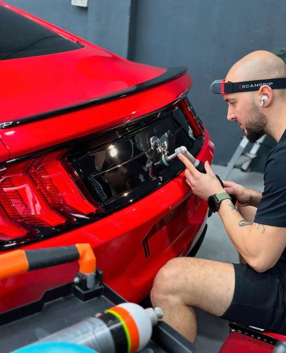 Curatare canapele textil/piele, saltele la domiciliu, detailing auto + foto profesionale