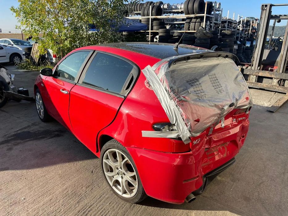 Dezmembrari Alfa Romeo 147 / 1.6 Benzina