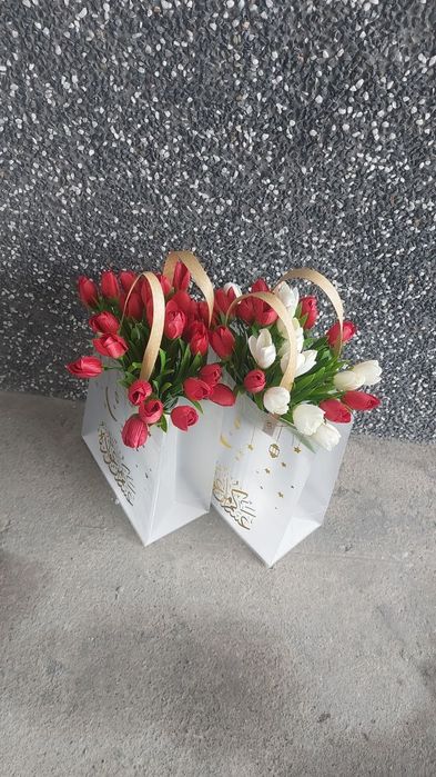 Sovga uchun suniy gullar