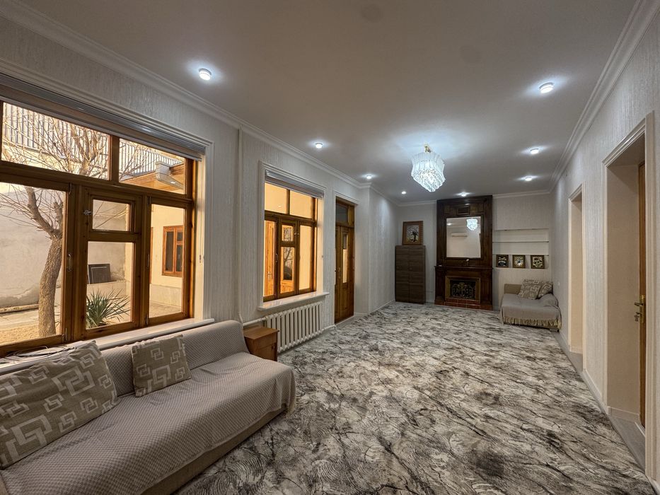 Срочно Шахар Марказида Ховли сотилади! 2.2 соток 119.000$ савдоси бор