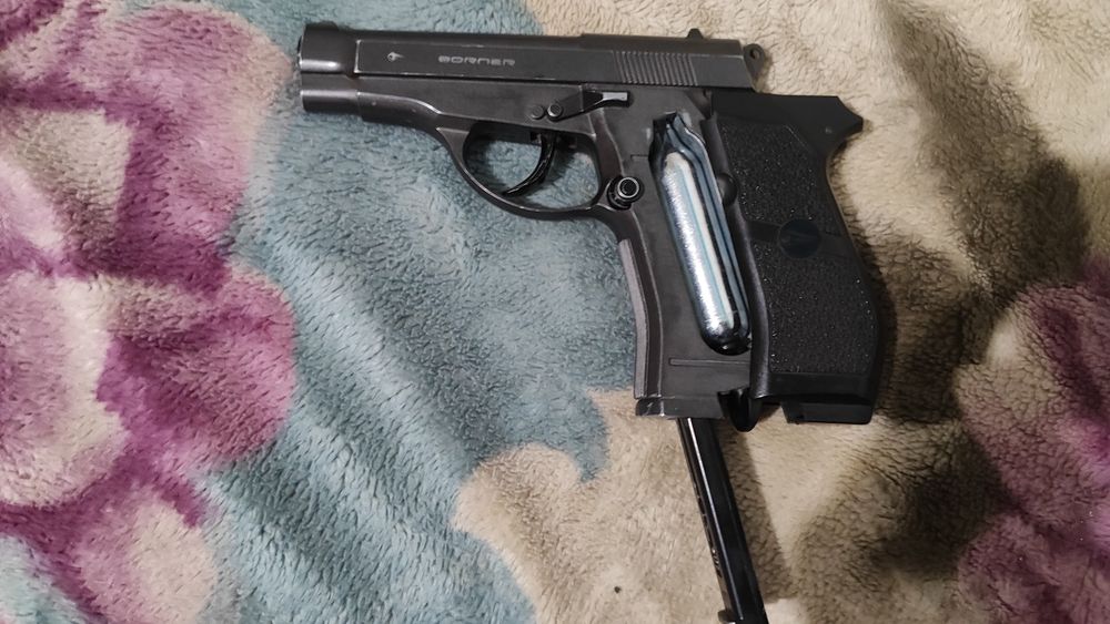 Газовый писталёт