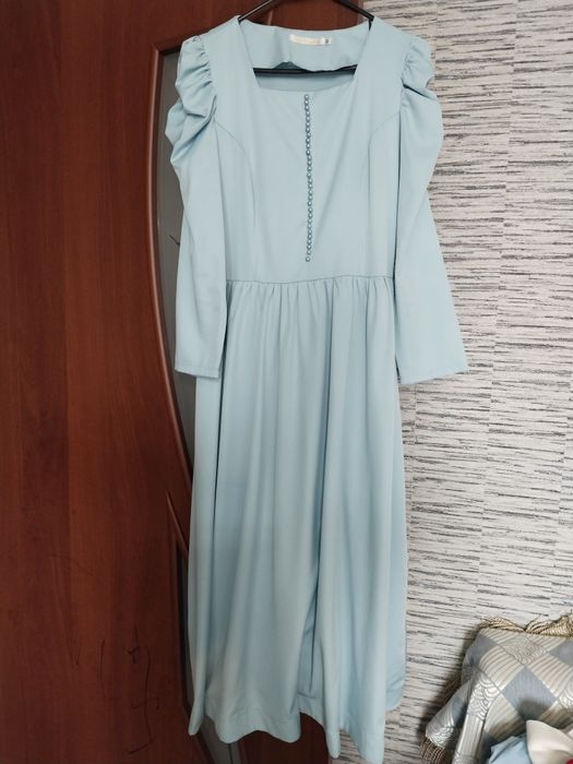 Женские вещи ,платья