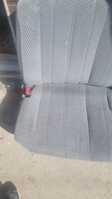 Продам сиденье автомобильное б/у