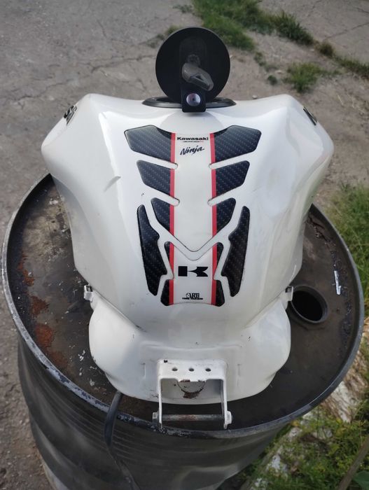 Piese Motocicleta lovita Zx 10r 2004 2005 zx10r