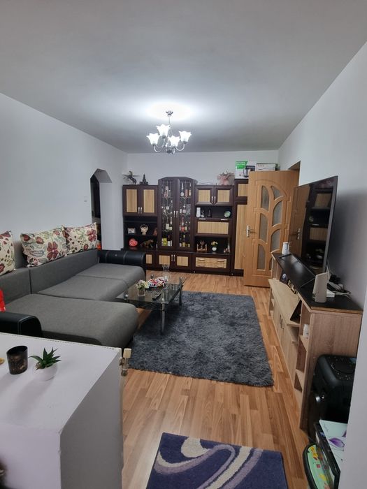 Vând apartament 2 camere