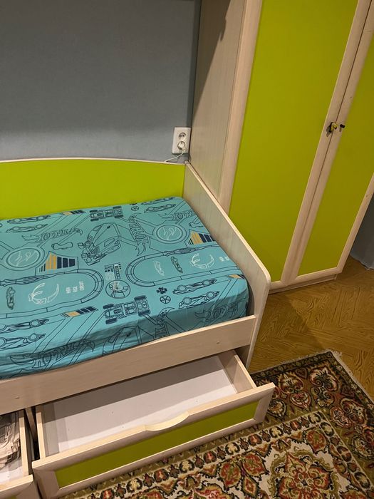 Срочно продам детскую