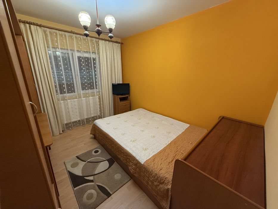 Apartament 3 camere de inchiriat