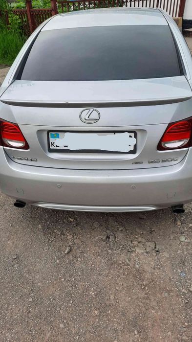 Продам машину Лексус GS300