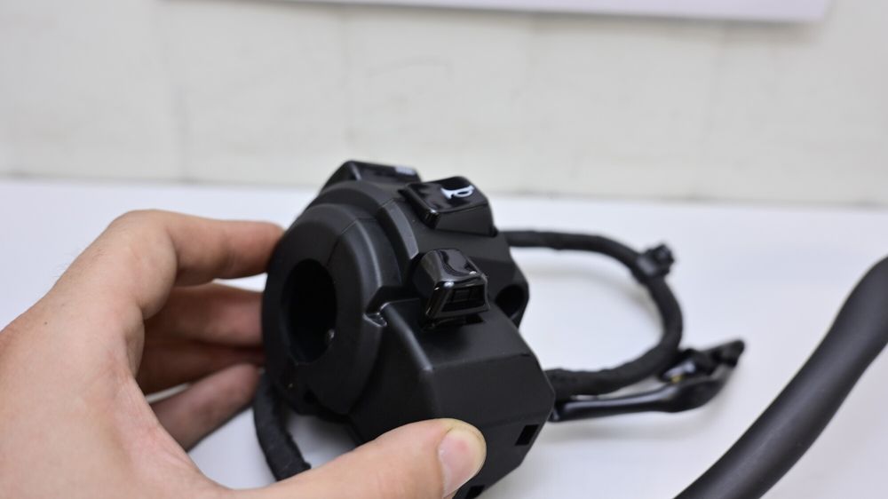 Bloc Comenzi Switch Lumini Stanga OEM Honda CMX500 Rebel 2020 +