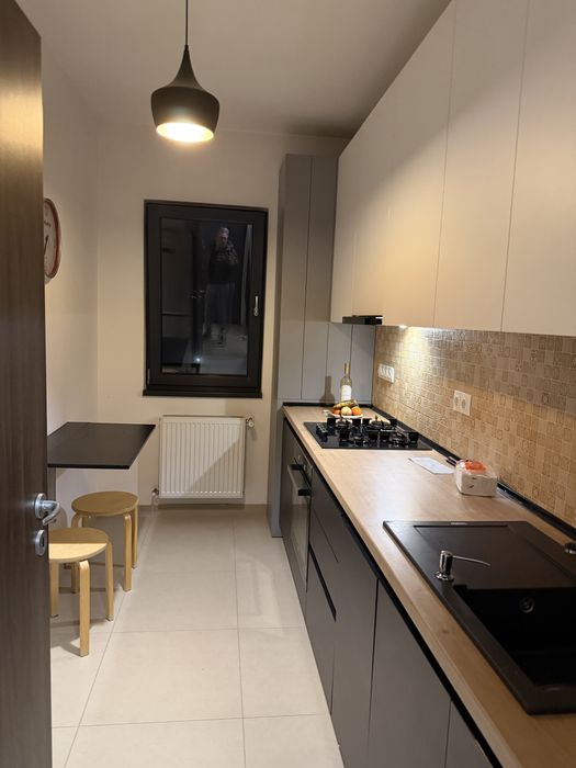 Inchiriez ap 2 camere borhanci