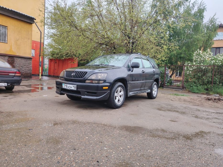Срочно продам машину