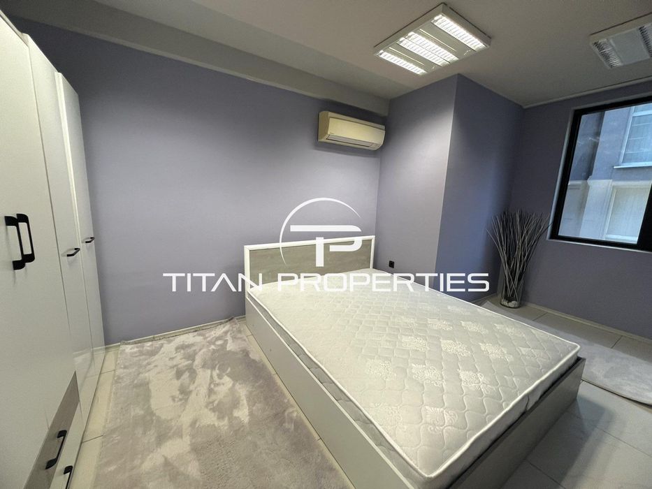 Дава се под наем Двустаен апартамент в Бургас, Център - 82 кв.м за 459 € - Снимка #3