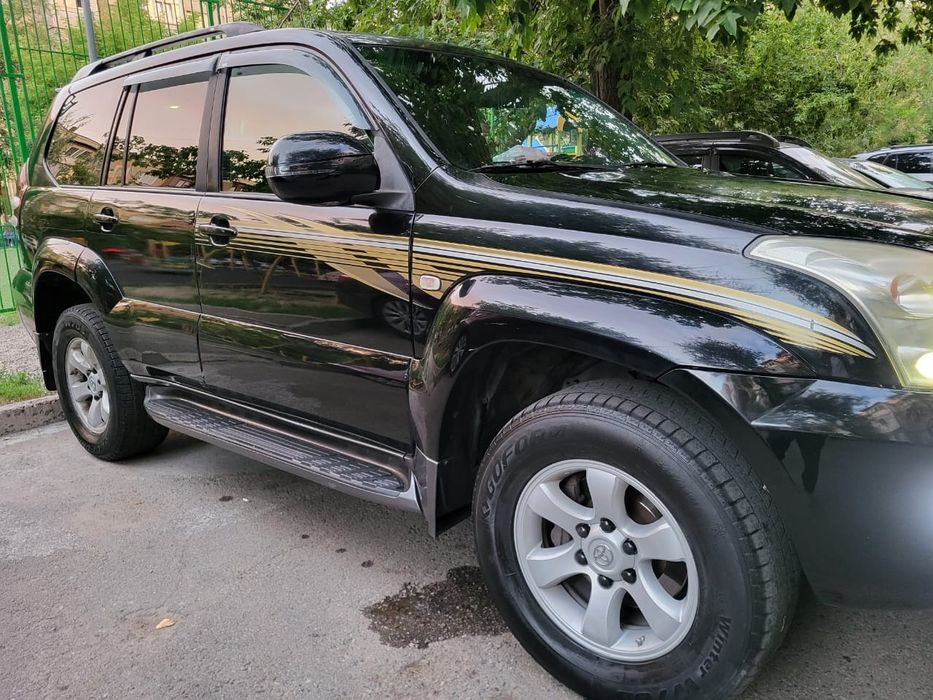 Продам Toyota Land cruiser prado