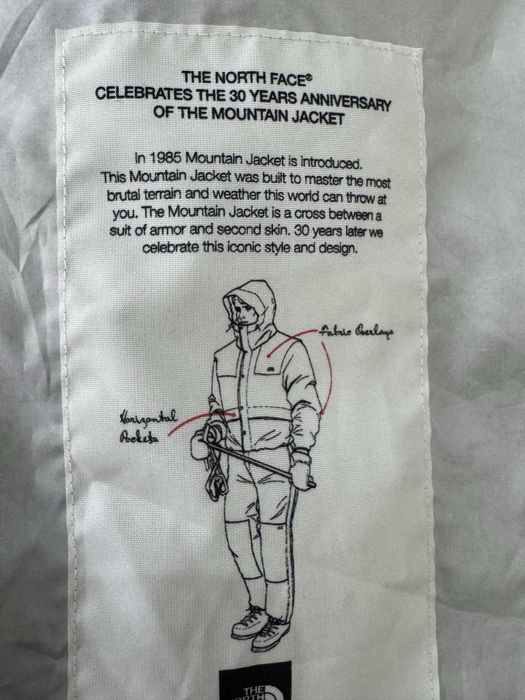 Мъжка ветровка THE NORTH FACE . Размер L