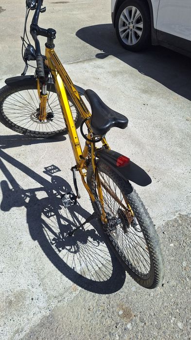 Velosiped sotiladi
