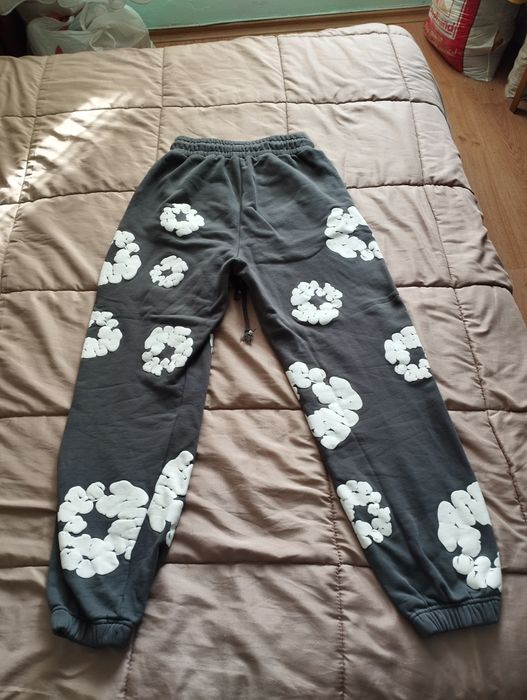 Продавам сив Denim tears