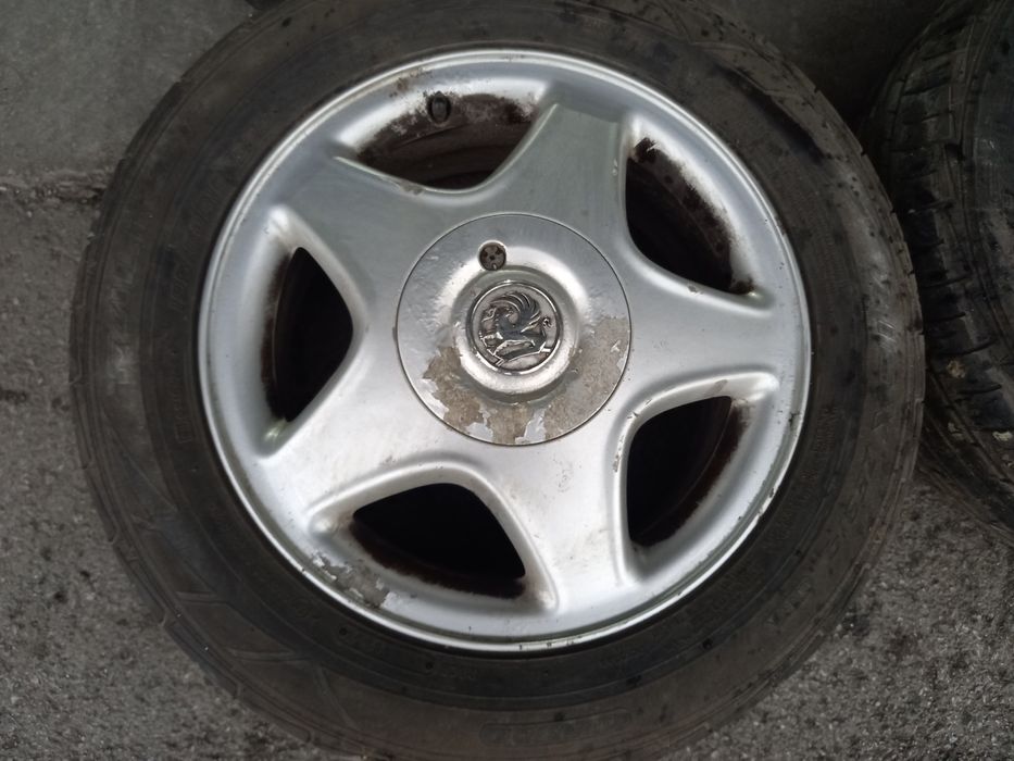 5х110/15 с гуми Опел Астра Зафира Вектра 5x110/15 Opel Astra Zafira