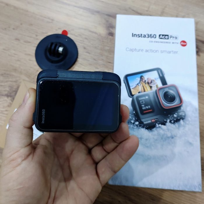 Экшен камера insta 360 Ace Pro