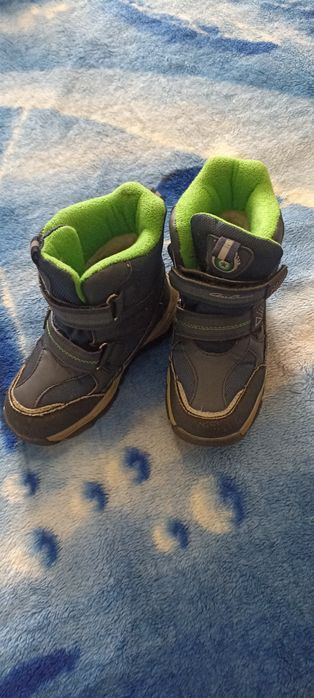 Ботинки зимние р.30