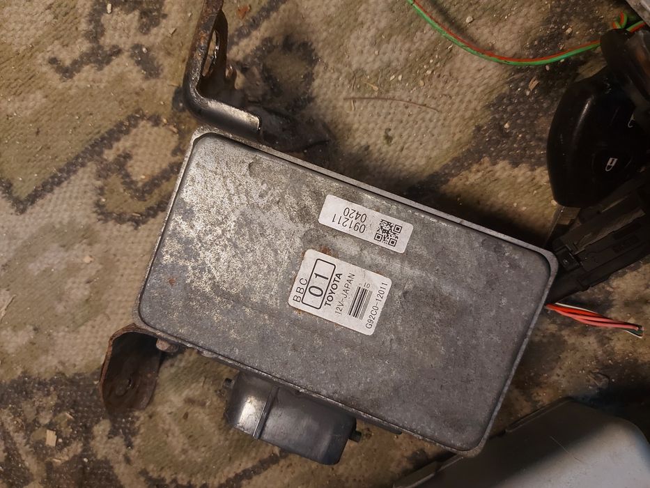 Компютър и периферия за Тойота Аурис 2007- 2012г