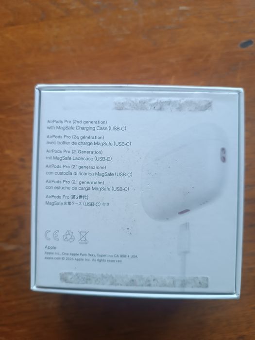 Vând AirPods pro 2 USB-C cu bon !! urgent!!
