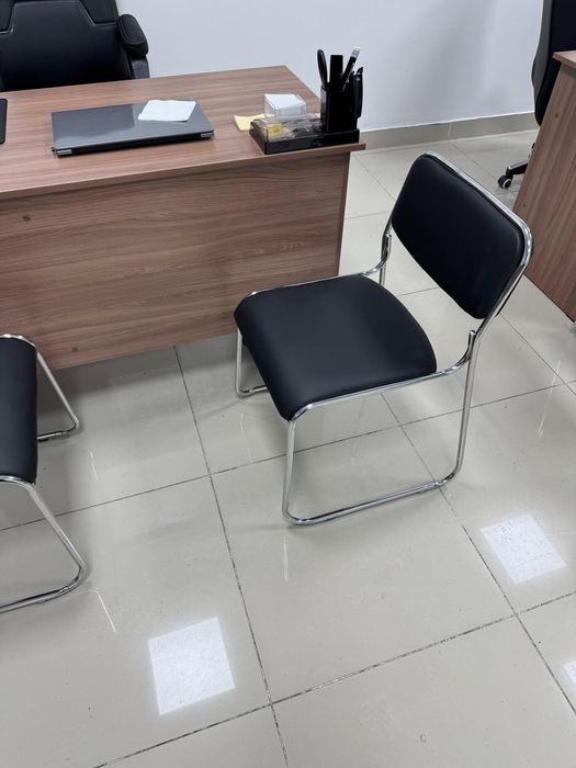 Продам офисную мебель