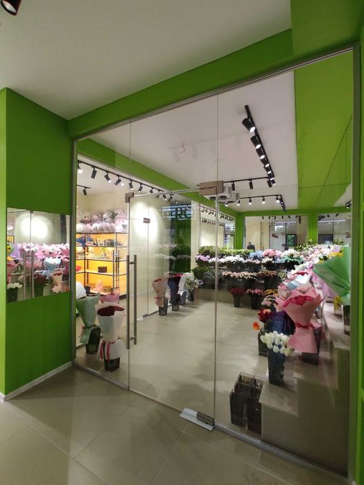 Офисные перегородки цельностеклянные