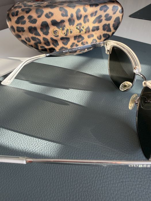 Слънчеви очила Guess