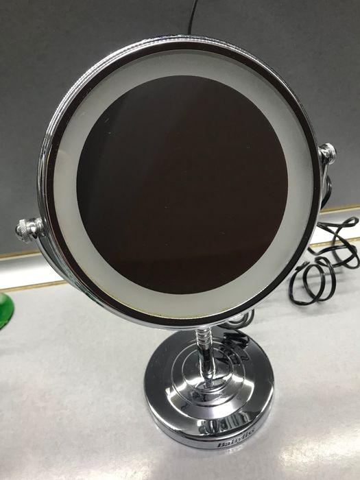 LED огледало увеличаващо