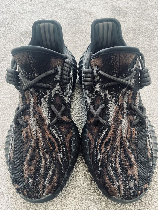 НОВА ЦЕНА! Оригинални маратонки YEEZY BOOST 350 V2